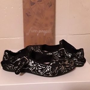 NWB Free People flats